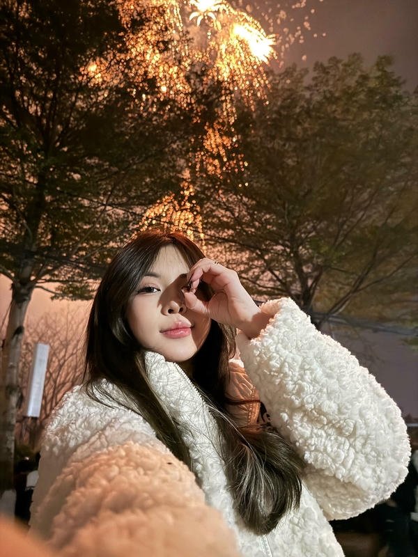 Hình Ngân Hà lộng lẫy kiêu sa