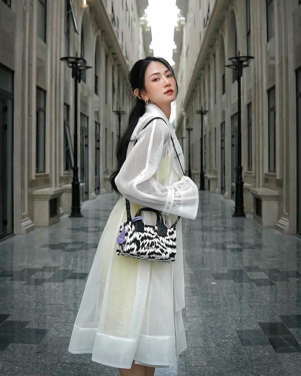 Hình Lê Bống check-in du lịch đẹp