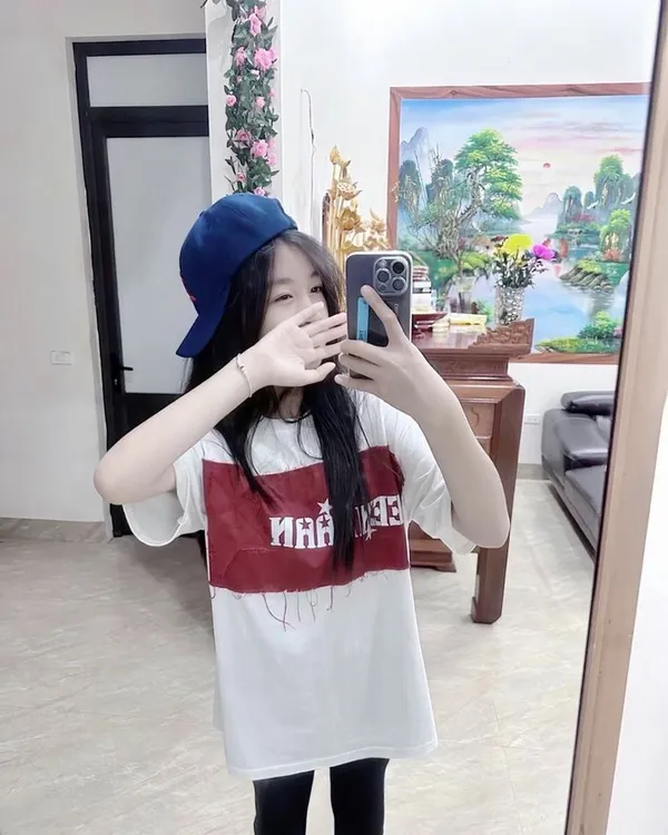 ảnh gái xinh 2k9 che mặt cute