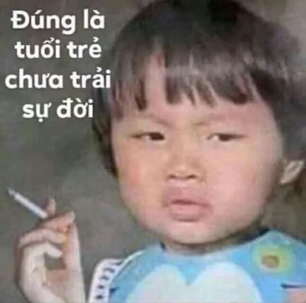 ảnh meme người cười té ghế