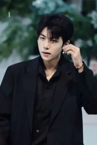 Ngắm nhìn 65+ hình ảnh Pangbowen ngầu đốn tim fan hâm mộ