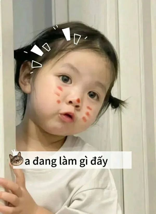 meme cute anh đang làm gì đấy 