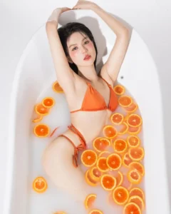 Chiêm ngưỡng 75+ ảnh Ngọc Trinh bikini nude cực nóng bỏng sexy