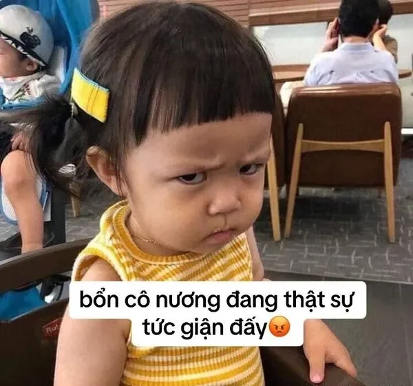 meme tức giận em bé 