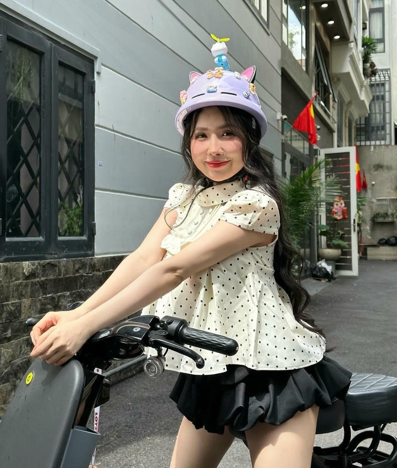 Hình Viên Vibi duyên dáng