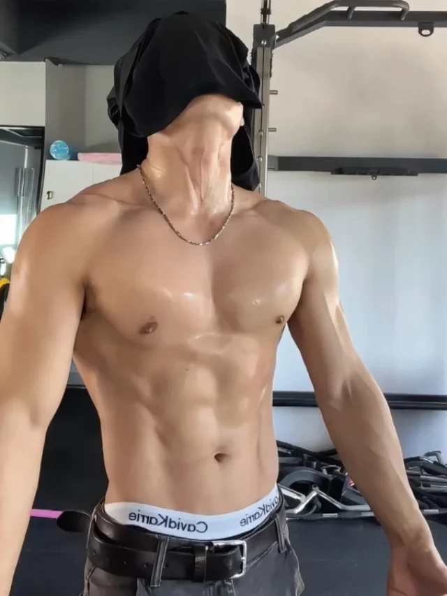 Lác mắt với 185+ hình ảnh trai đẹp 6 múi cực chất