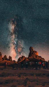 Hình nền bầu trời sao đêm huyền ảo và lãng mạn