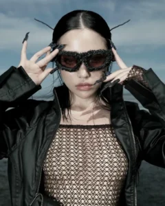 hình ảnh linh ngọc đàm siêu ngầu