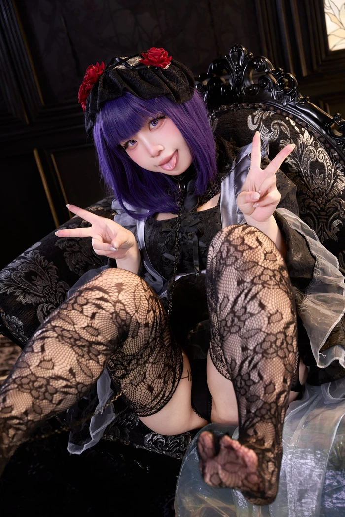 Gái đẹp cosplay nude vú tròn cuốn hút