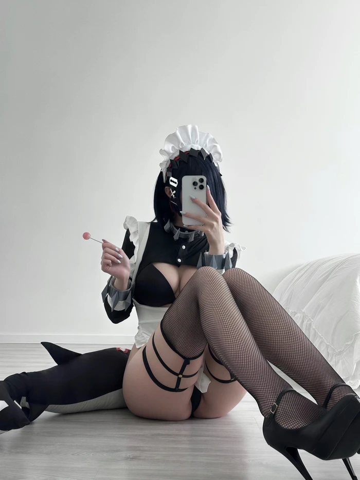 Hot coser khỏa thân đít sexy vòng 1 lớn