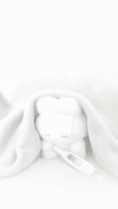 hình nền trắng sáng nhẹ