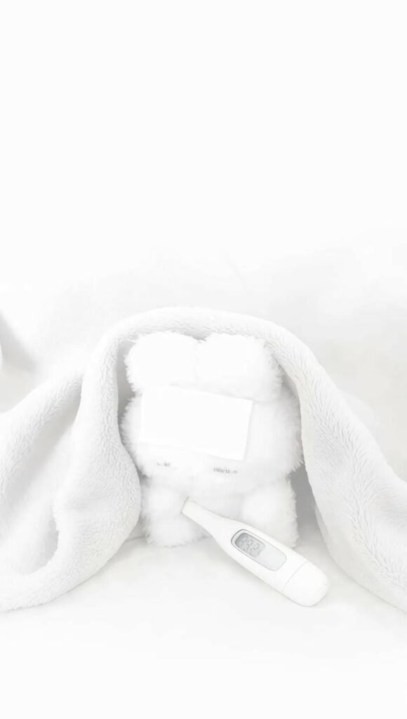 hình nền trắng sáng nhẹ