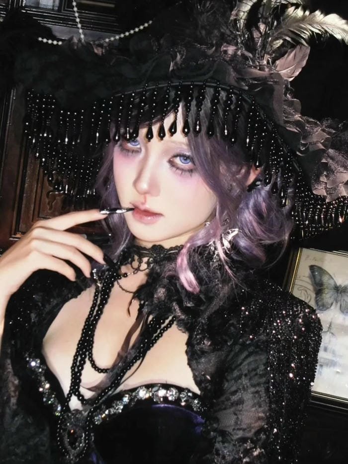 cosplay phù thủy đáng yêu