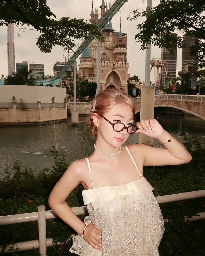 hình Trần Hà Linh ngoài đời