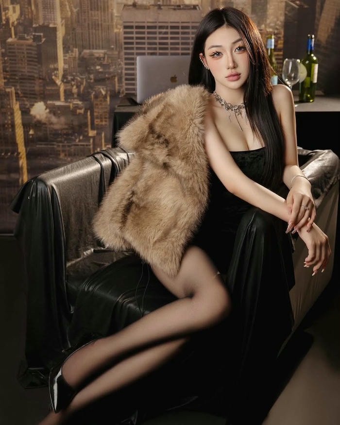 shoot lookbook Trần Hà Linh