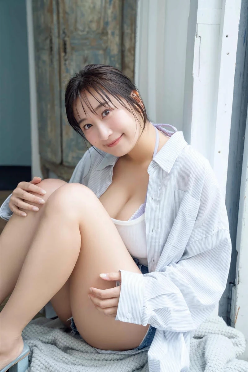 Ảnh khỏa thân ngực to nặng trĩu uyển chuyển sexy