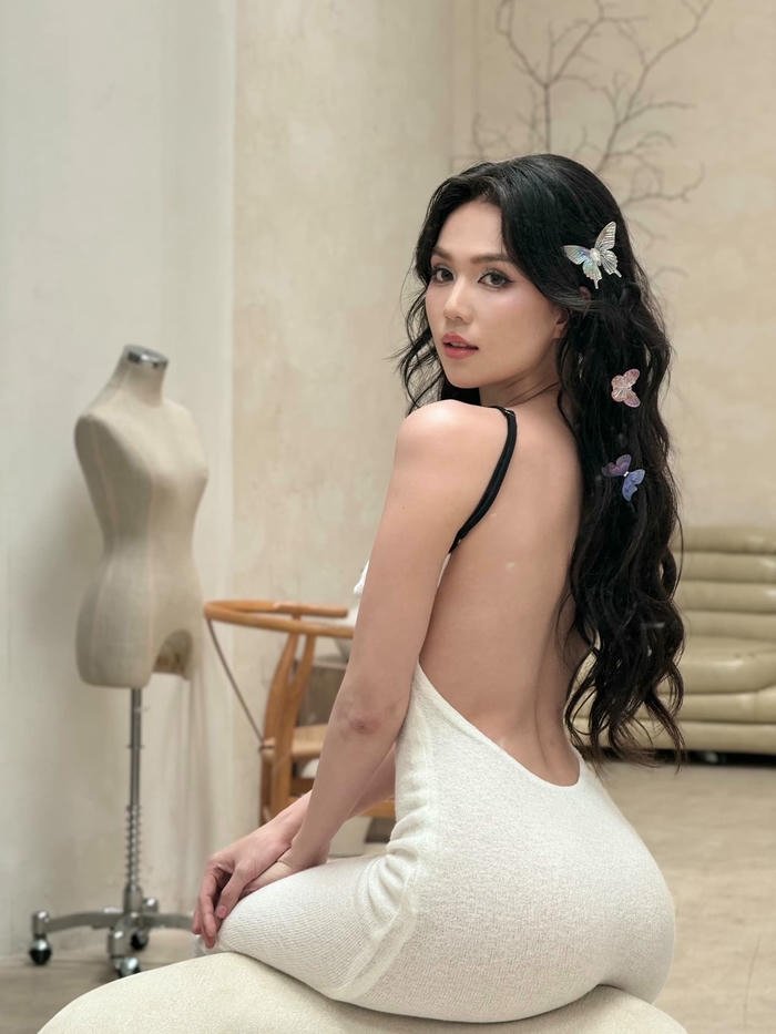 Ảnh nude Ngọc Trinh nóng bỏng siêu sexy