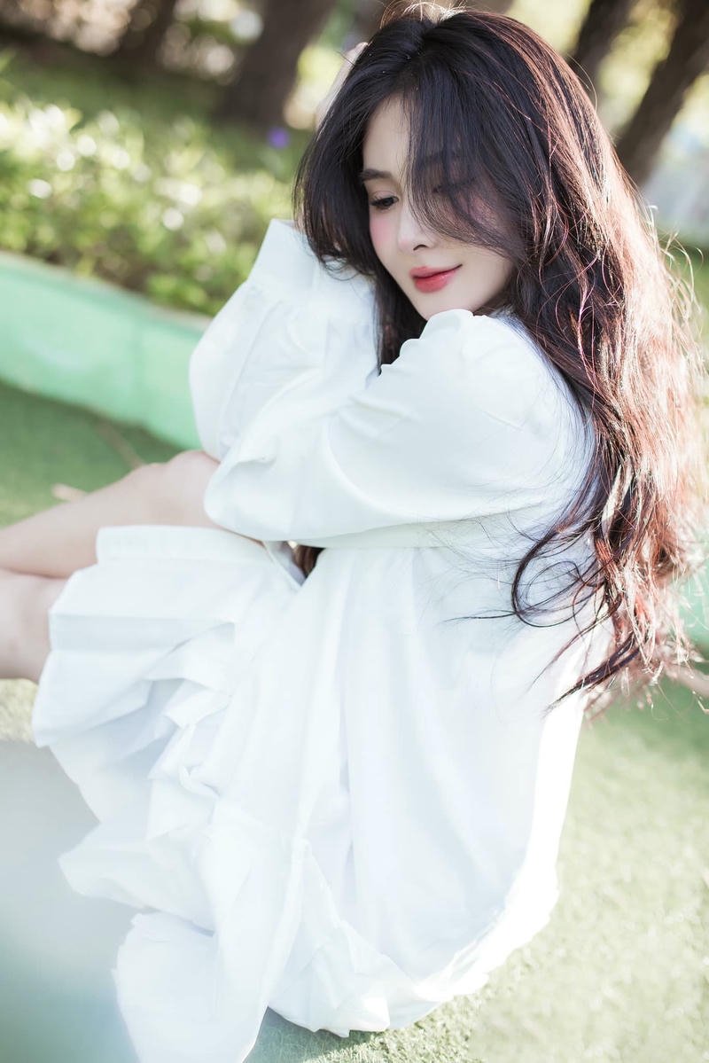 Bikini sexy Quỳnh Alee ảnh bố cục hài hòa