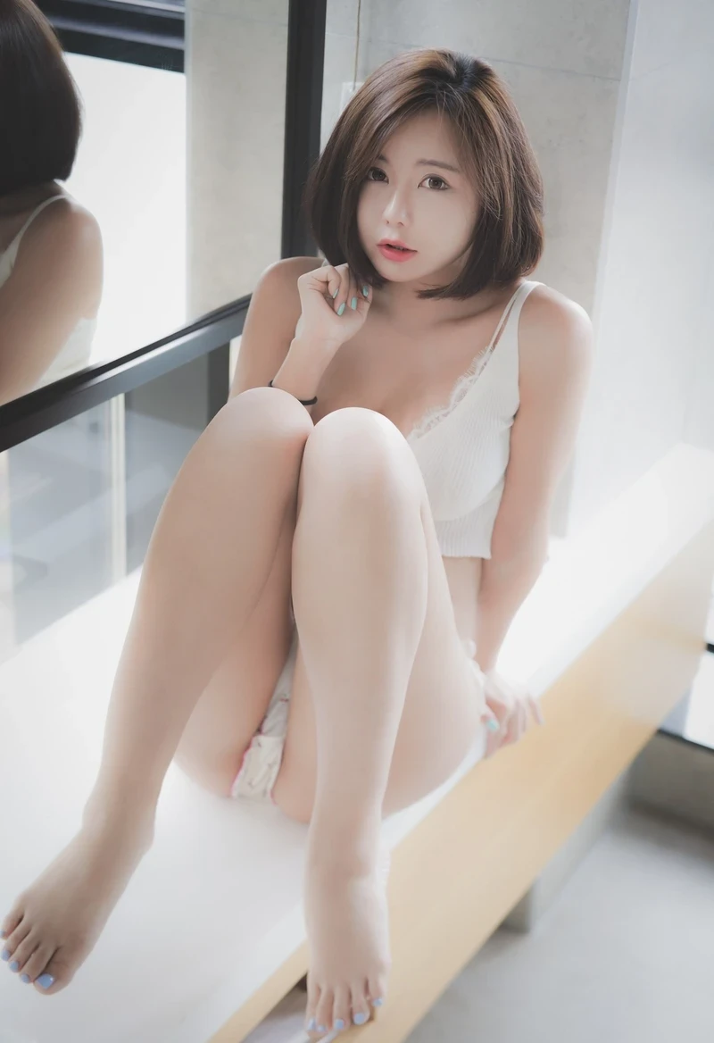 Gái trần chuồng hình quyến rũ rõ nét