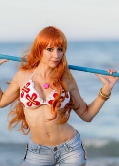 231+ ảnh cosplay Nami nóng bỏng khiến fan One Piece mê mẩn - Homepage featured post
