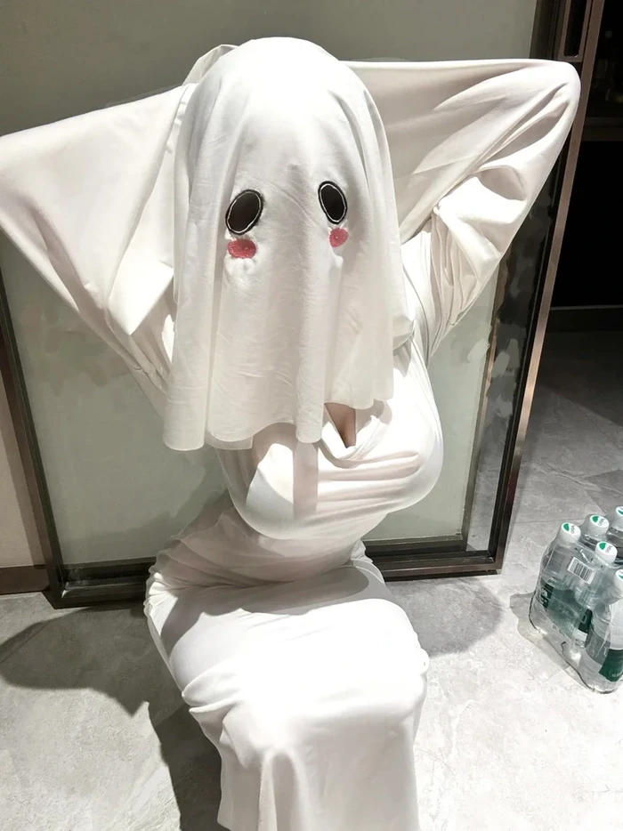 Ma nữ cosplay gợi dục cởi đồ siêu phẩm
