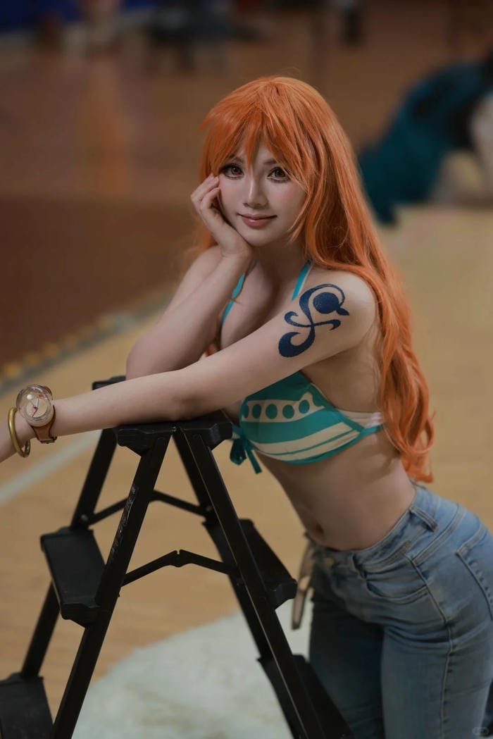 Nami cosplay manga