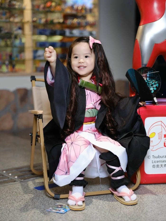 Nezuko cosplay cho bé