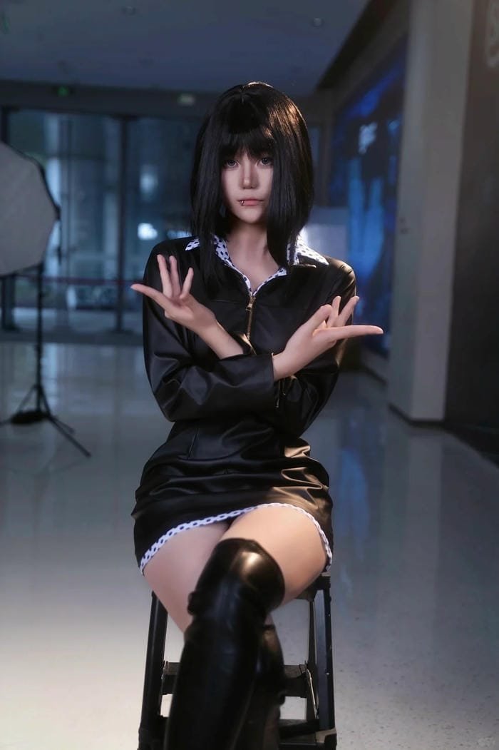 Nico Robin cosplay nghệ thuật