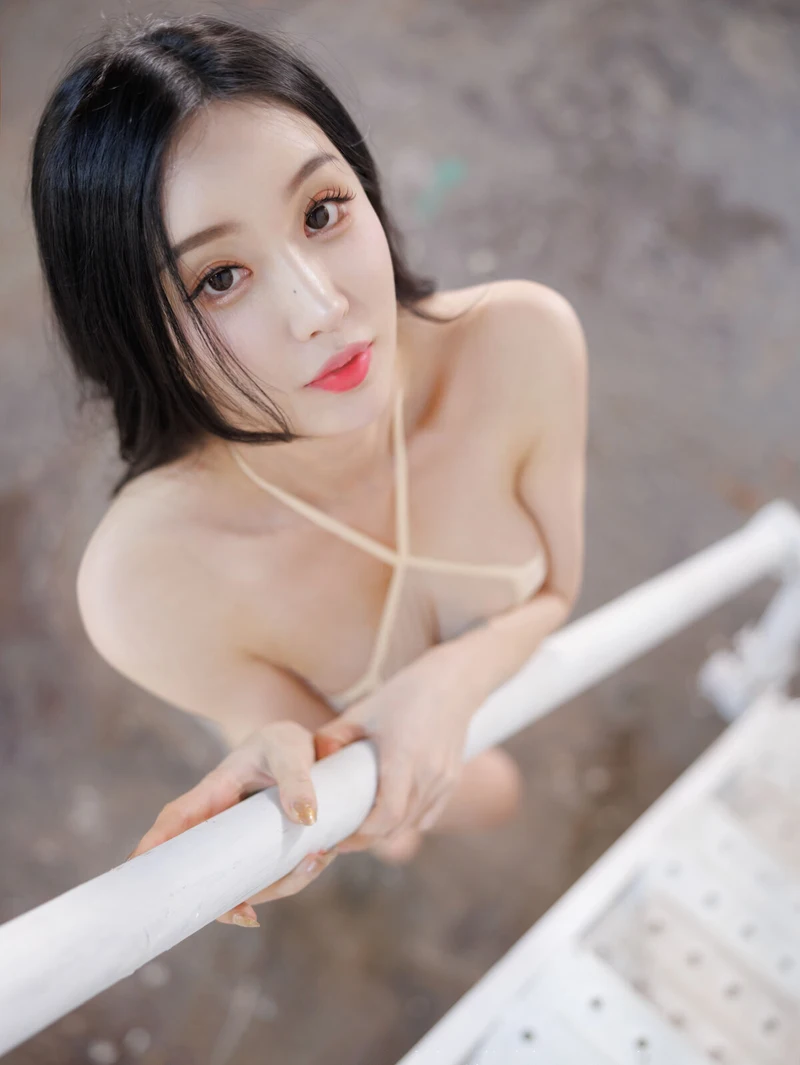 Nóng bỏng đầy mê hoặc ảnh khỏa thân