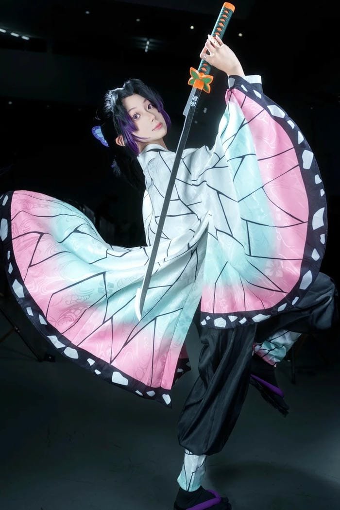 Shinobu cosplay chất