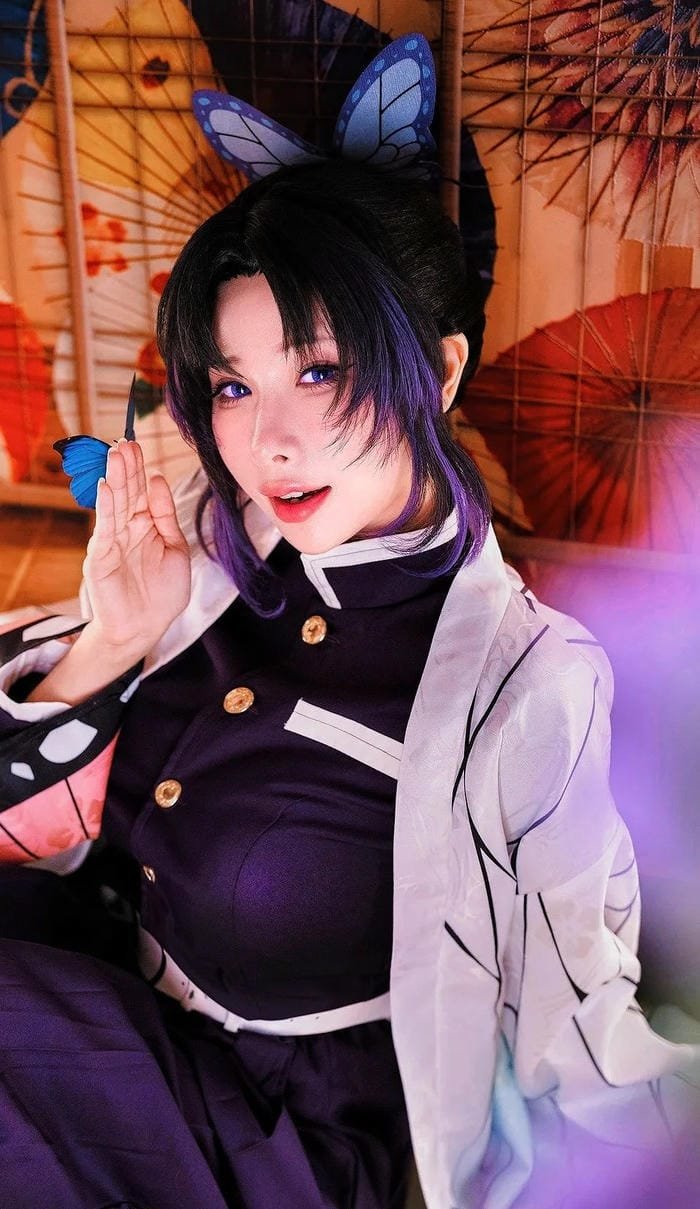 Shinobu cosplay tóc dài