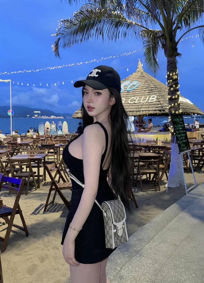 Trần Huyền Châu style hiện đại