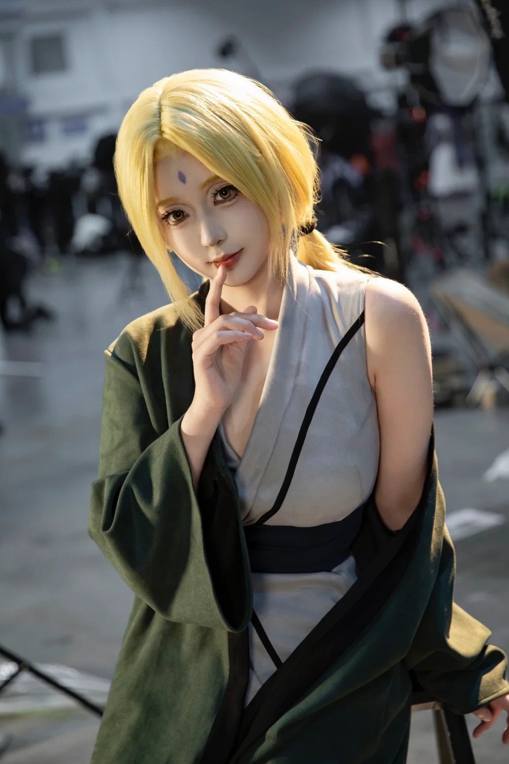 Tsunade cosplay nổi tiếng