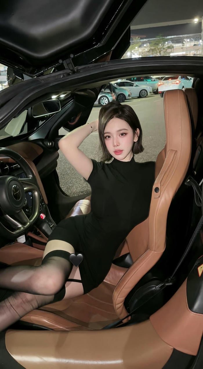 ảnh Trần Huyền Châu tự tin