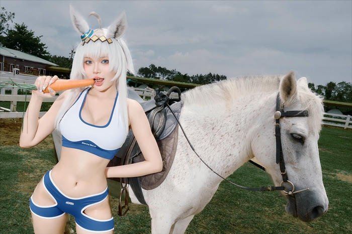 ảnh Zinie Quỳnh hóa thân cosplay