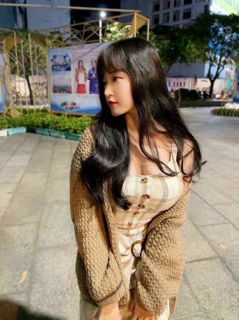 ảnh tiny asa leak phong cách chụp đời thường