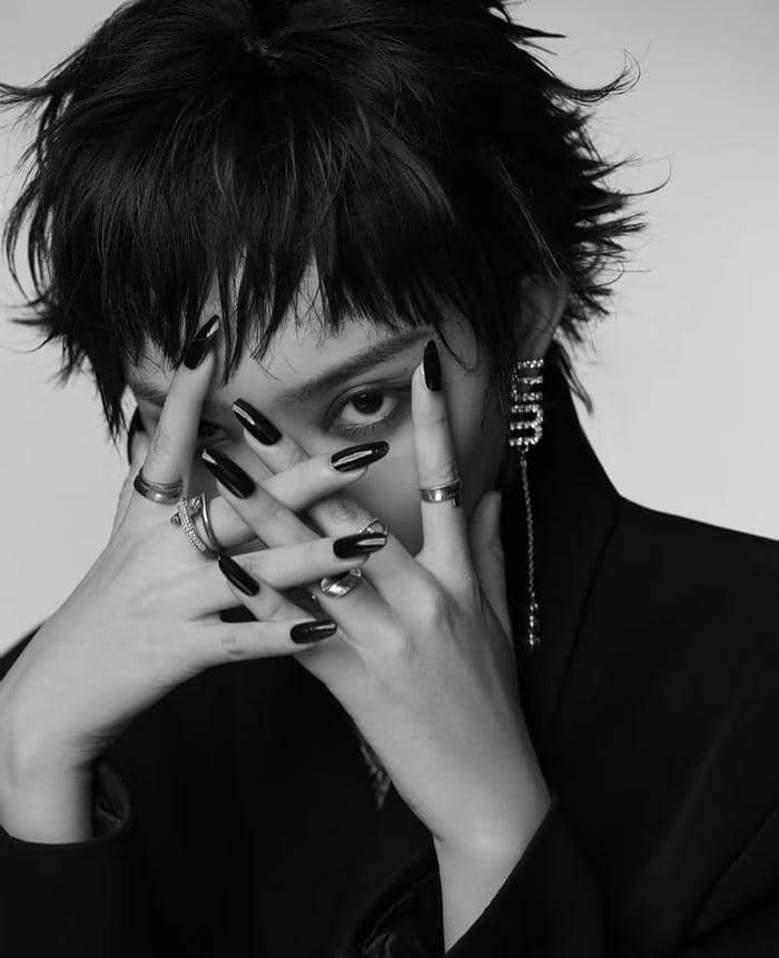 biểu cảm lạnh avatar đen trắng