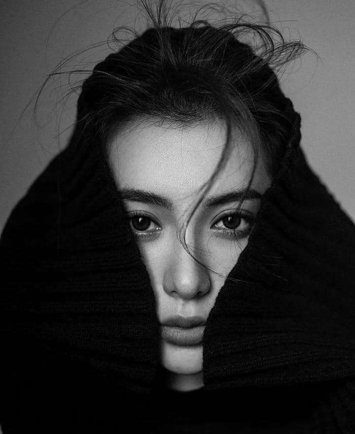 chi tiết tương phản avatar đen trắng