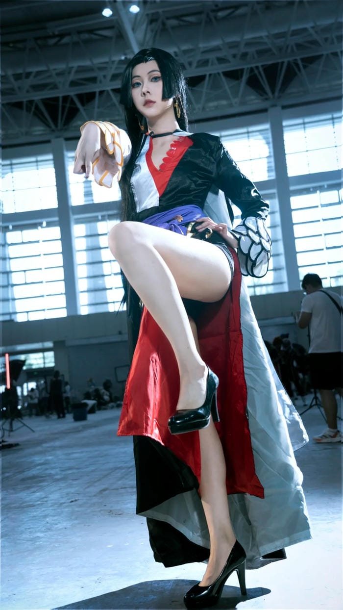 cosplay Boa Hancock tóc đen