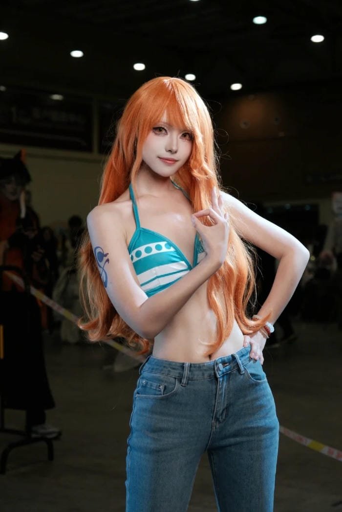 cosplay Nami học đường