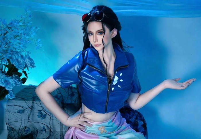 cosplay Robin chuẩn nhân vật