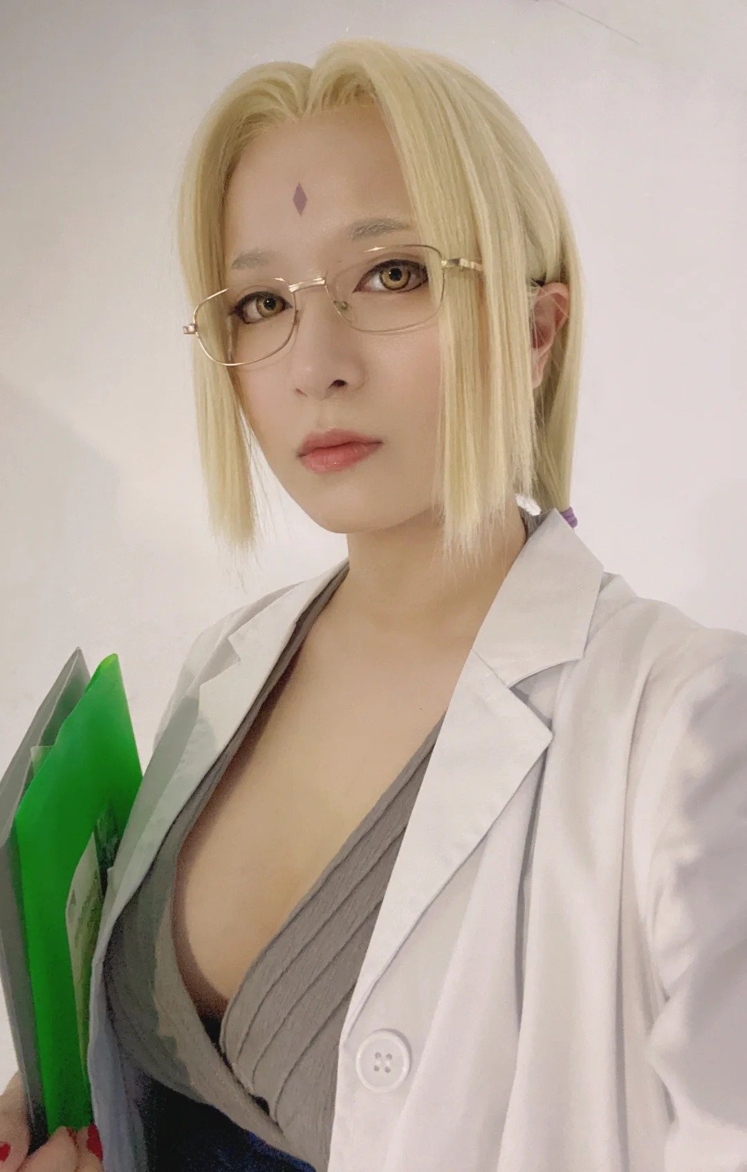 cosplay Tsunade chân dung