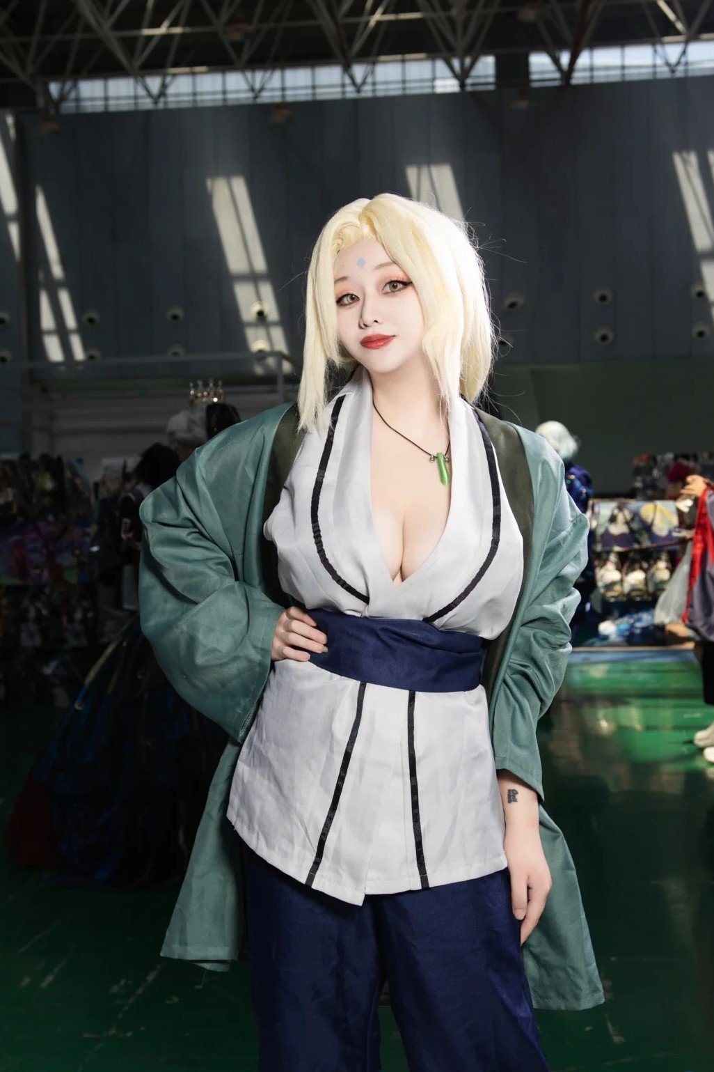 cosplay Tsunade hiện đại