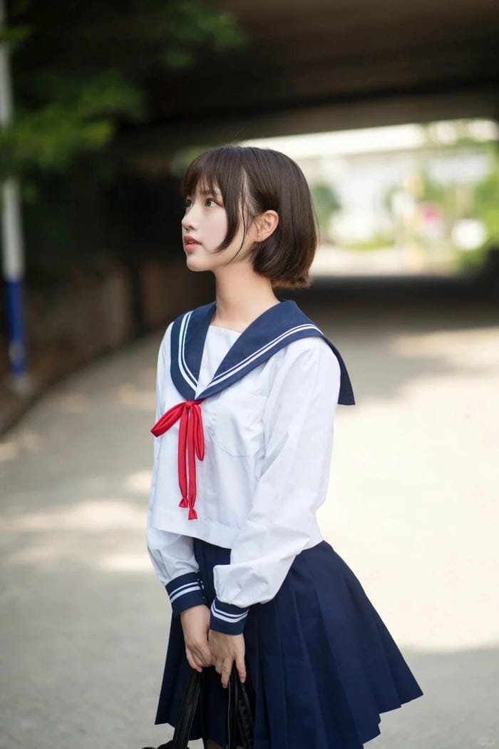 cosplay học sinh cấp 3