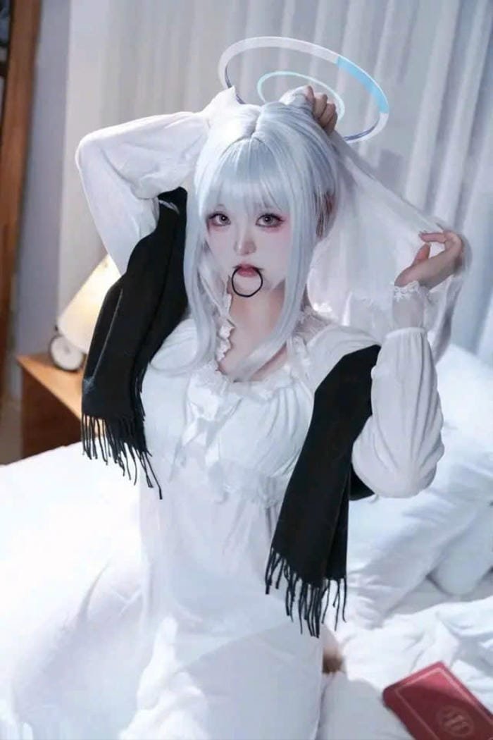 cosplay ma nữ hiện đại