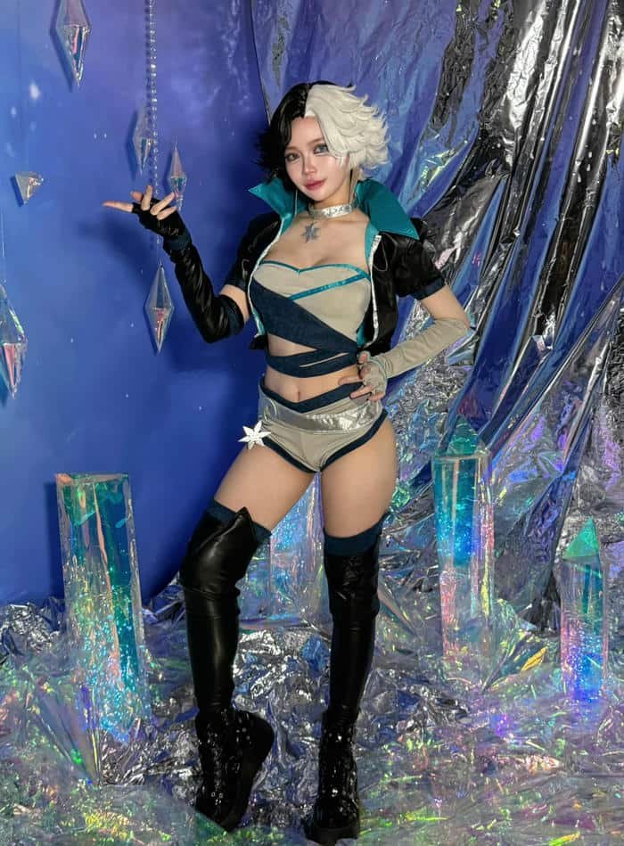 cosplay nhân vật bởi Zinie Quỳnh