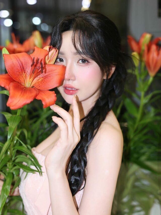 Top ảnh Viên Vibi lộ hàng siêu quyến rũ trên mạng xã hội