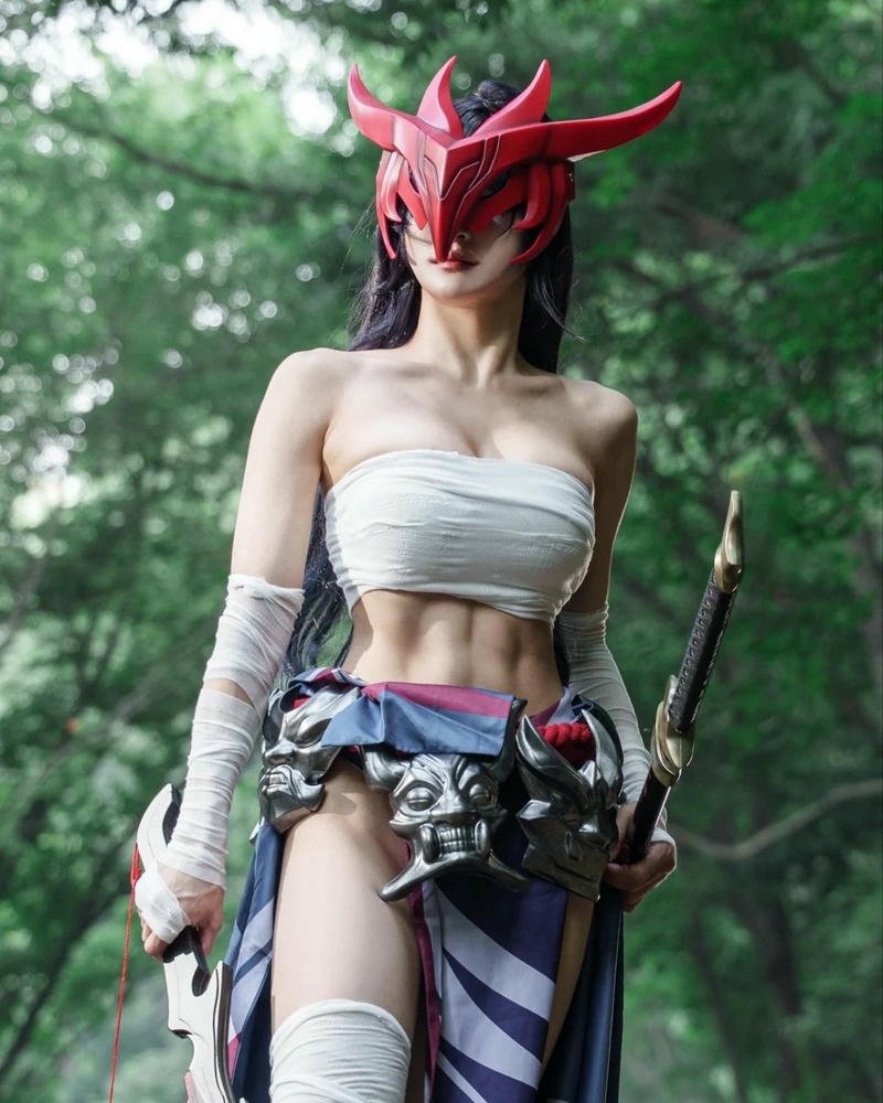gái xinh cosplay trẻ trung
