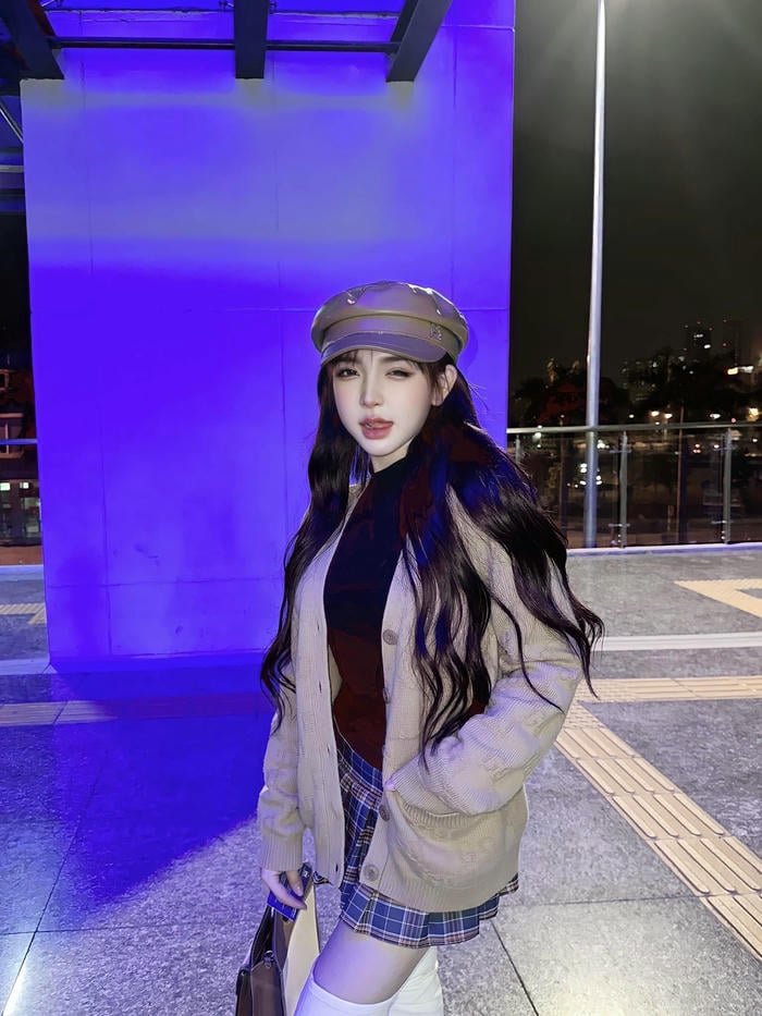 hot girl Trần Huyền Châu cực xinh