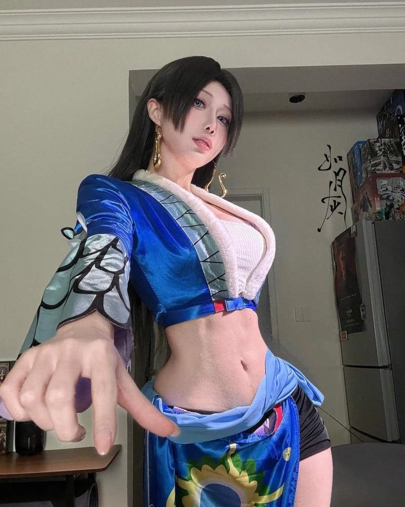 nhân vật anime gái xinh cosplay chất lượng